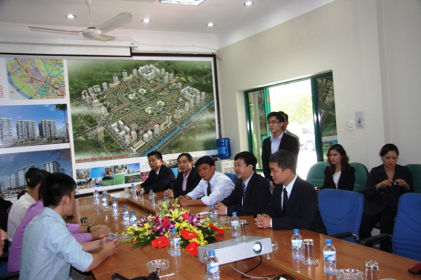 DN Malayxia thăm khu nhà ở dành cho người thu nhập thấp của TCT Viglacera