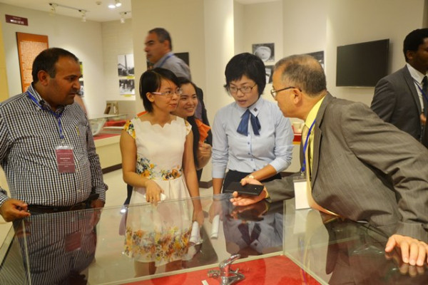 Đại biểu 16 quốc gia trên thế giới thăm TCT Viglacera – CTCP