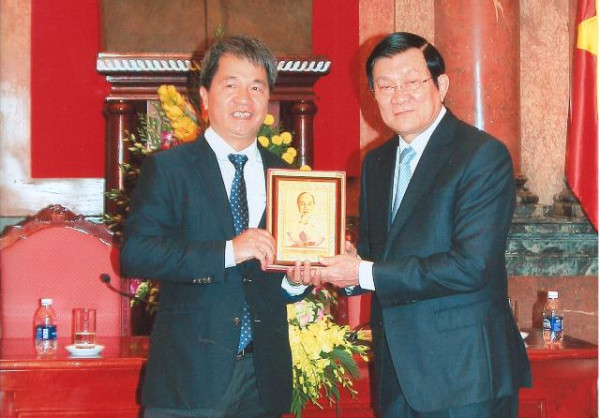 Đạt danh hiệu Thương hiệu Quốc gia 2014: Tổng công ty Viglacera - CTCP vinh dự được Chủ tịch nước chúc mừng