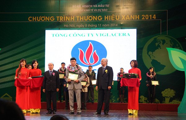 Viglacera vượt qua gần 500 doanh nghiệp giành giải "Thương hiệu xanh 2014"