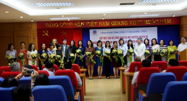 Viglacera tổ chức tập huấn và gặp mặt CB Công đoàn nhân kỷ niệm 85 năm ngày thành lập HLHPNVN 20.10