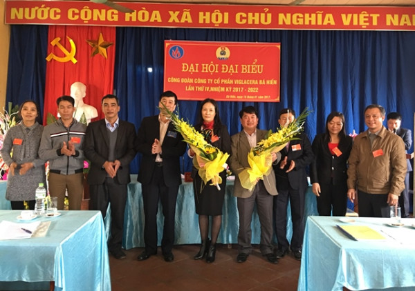 Đại hội Công đoàn Công ty CP Viglacera Bá Hiến khóa IV