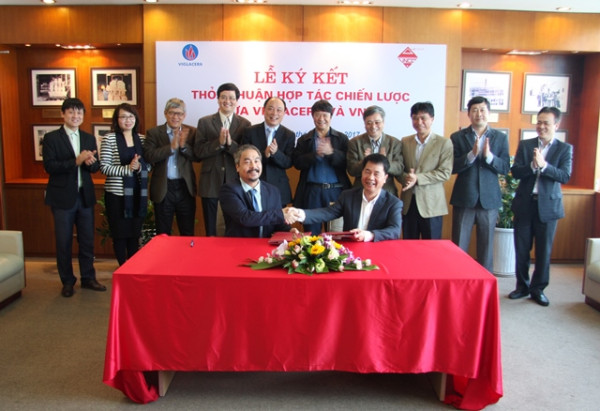 VIGLACERA và VNCC hợp tác chiến lược trong xây dựng nhà ở xã hội, nhà ở công nhân và tiêu thụ sản phẩm mới, sản phẩm xanh của Viglacera