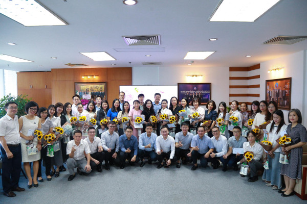 Viglacera tôn vinh lao động nữ – lan tỏa giá trị nhân văn trong doanh nghiệp