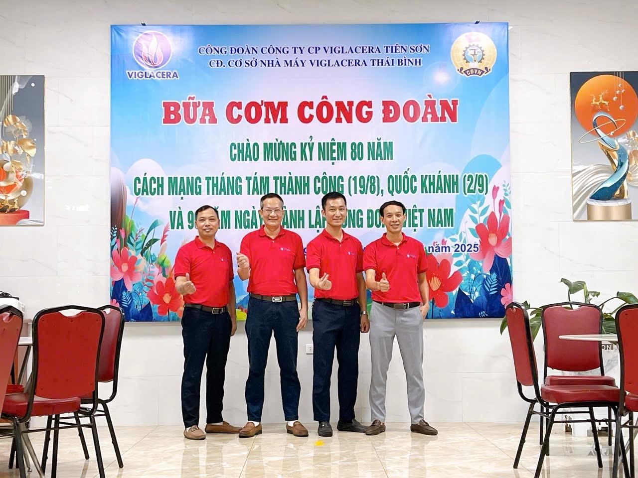 20250827 Bua com cong doan (2)