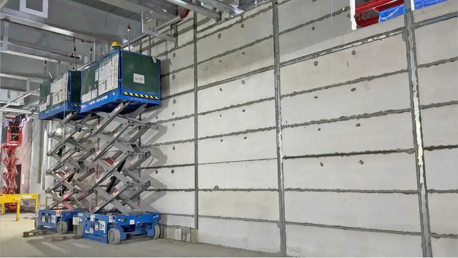 anh-11-1758691907992412401942