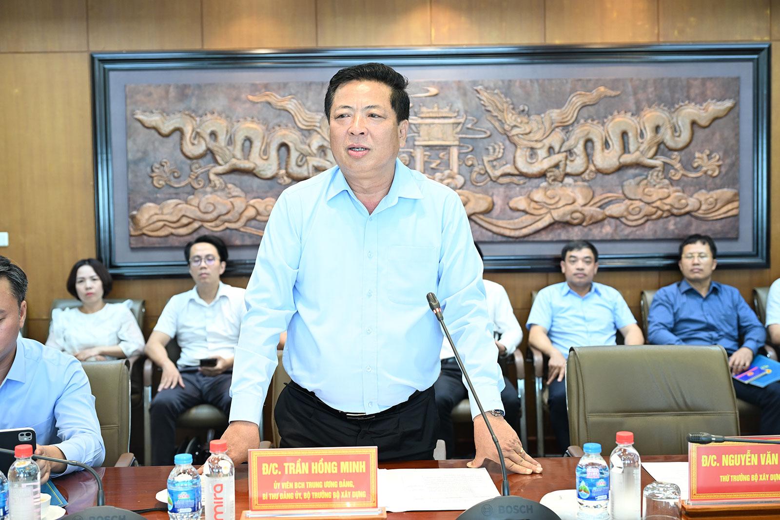 bo-truong-bo-xay-dung-tran-hong-minh-lam-viec-tai-tong-cong-ty-viglacera-ctcp