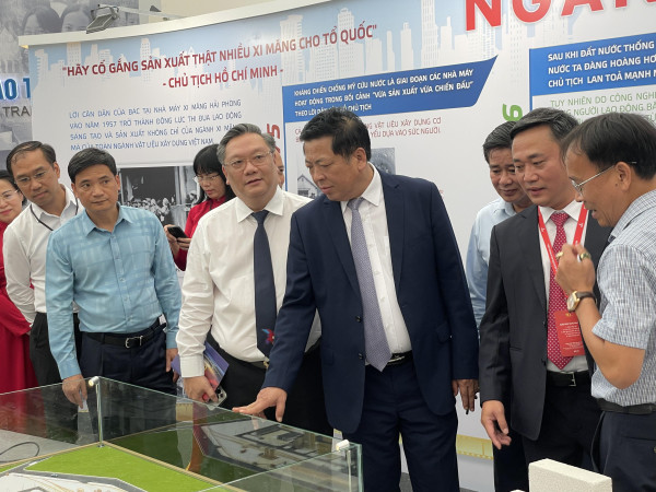 Truyền tải thông điệp vật liệu xây dựng xanh, bền vững tại triển lãm Thành tựu Đất nước