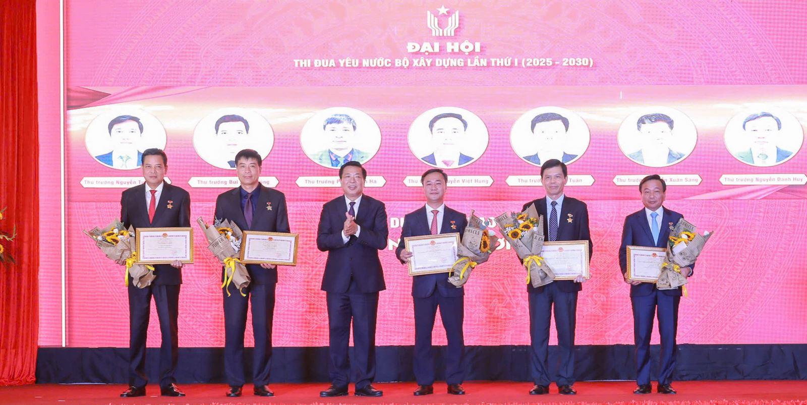 debcb781e07528e7f5b66924b17479f7BK_20cac_20TT_1_