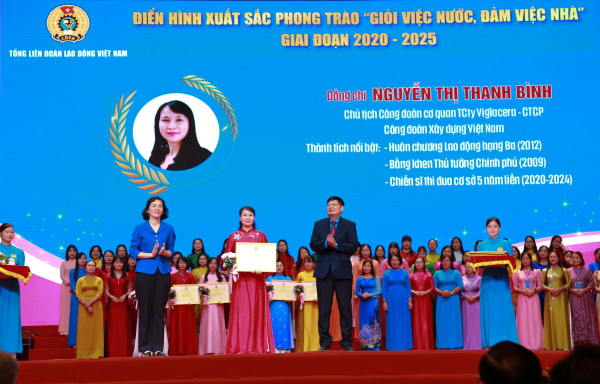 Người truyền lửa: Hành trình "Giỏi việc nước - Đảm việc nhà"