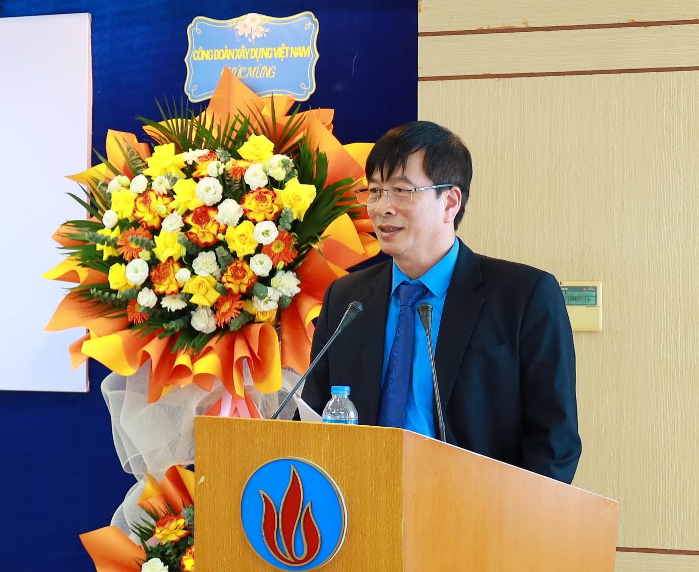 photo-1764415991362-1764415991640720464320