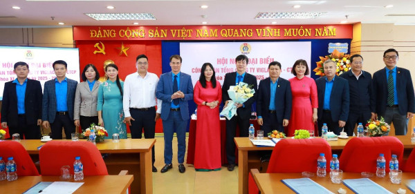 Tổng công ty VIGLACERA- CTCP: Công đoàn phát huy hiệu quả vai trò đại diện người lao động