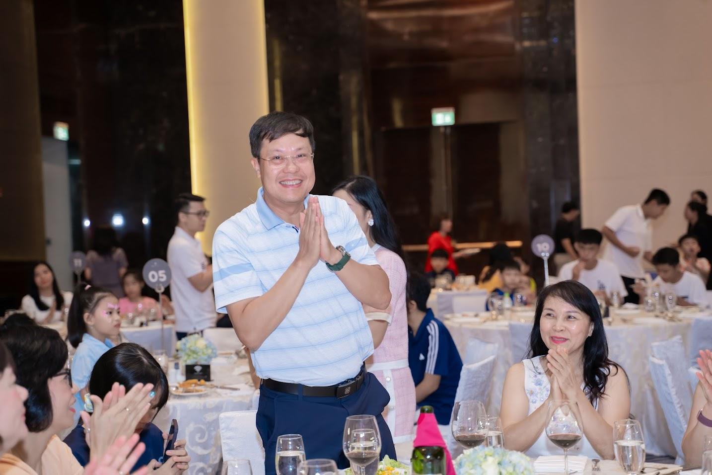 viglacera-ron-rang-to-chuc-tet-trung-thu-2025 (1)-1