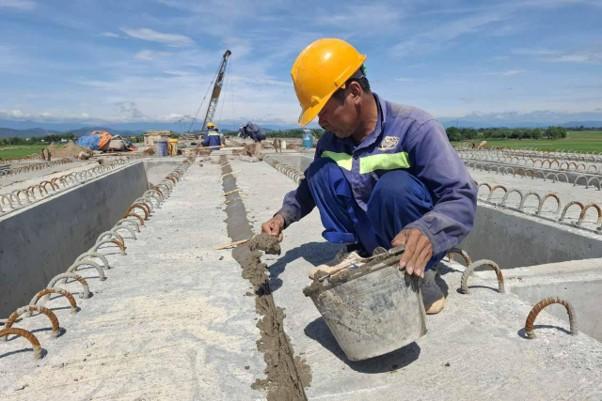 Kiến Việt bài 04
