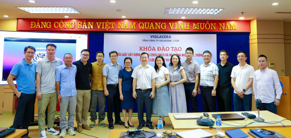 Viglacera Organizes Training on New Construction Legislation and Regulations
