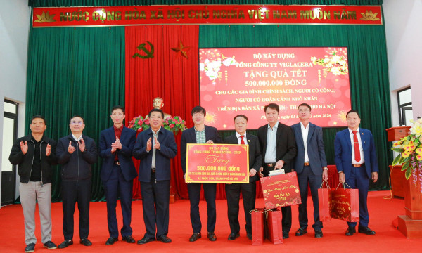 Spreading Viglacera’s Spirit of Solidarity Together with the Ministry of Construction in Supporting Residents of Hong Son and Phuc Son Communes