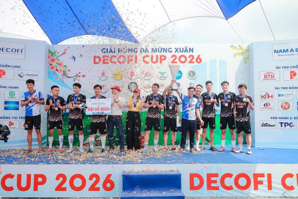 Đội bóng Viglacera xuất sắc giành Cúp Serie B tại Giải bóng đá mừng Xuân DECOFI CUP 2026