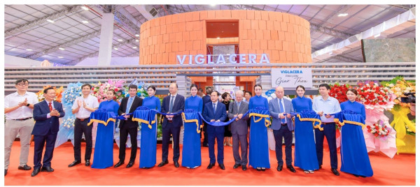 Điểm nhấn Viglacera tại Vietbuild TP.HCM 2025: Đột phá Kính công nghệ & Phòng tắm đồng bộ